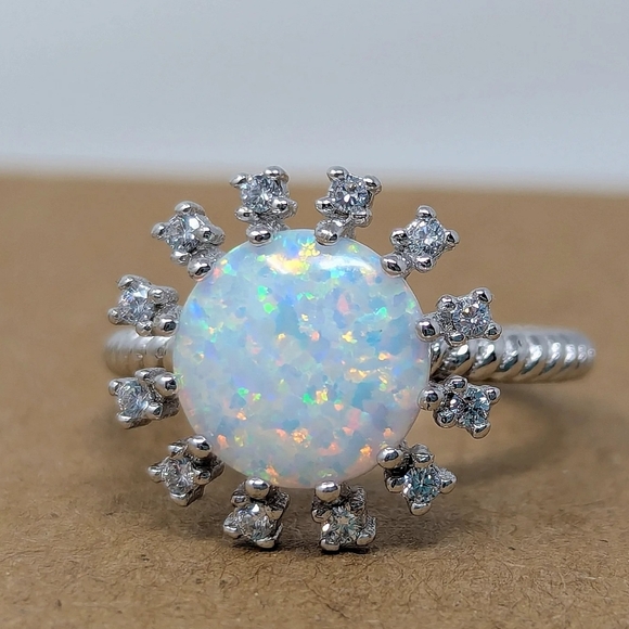 New sterling silver 925 faux white round opal iridescent flower ring cz - Picture 3 of 6